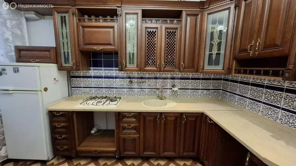 3-комнатная квартира: Калуга, Социалистическая улица, 8 (71.3 м) - Фото 2