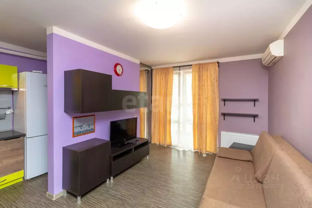 Студия Тюменская область, Тюмень ул. Ю.-Р.Г. Эрвье, 24 (30.0 м) - Фото 1