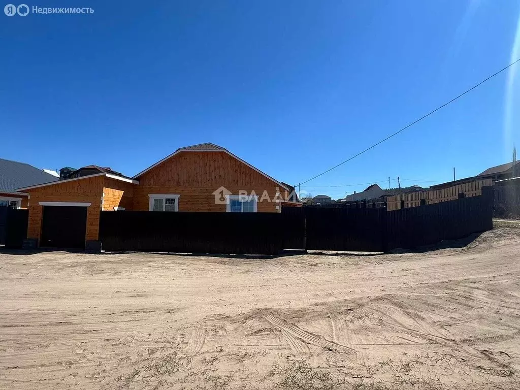 Дом в Нижний Саянтуй, ДНТ Багульник, 1-й квартал, 570 (220 м) - Фото 1