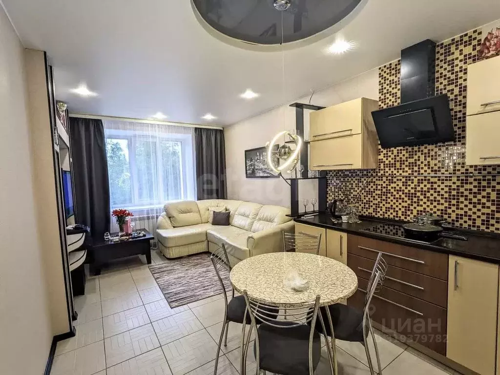 2-к кв. Коми, Сыктывкар просп. Бумажников, 50 (55.0 м) - Фото 0