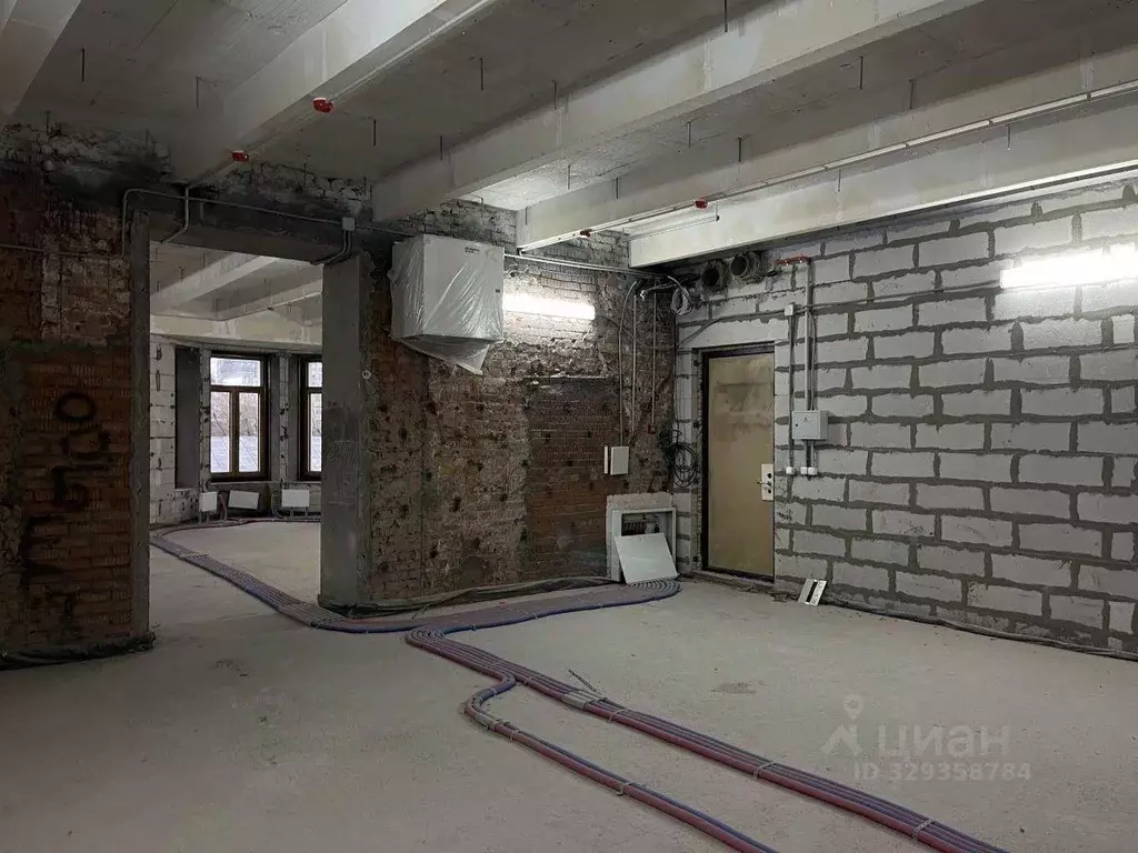 Квартира, 3 комнаты, 121.1 м - Фото 0