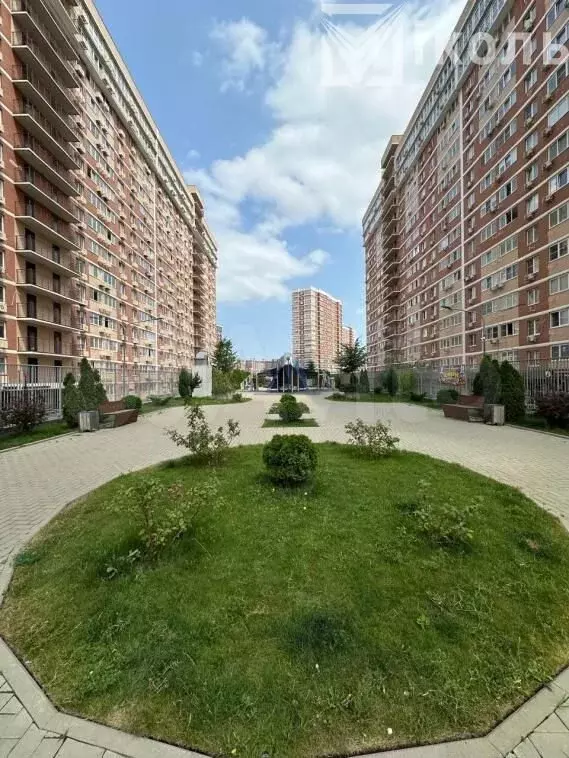 1-к. квартира, 40 м, 1/16 эт. - Фото 0