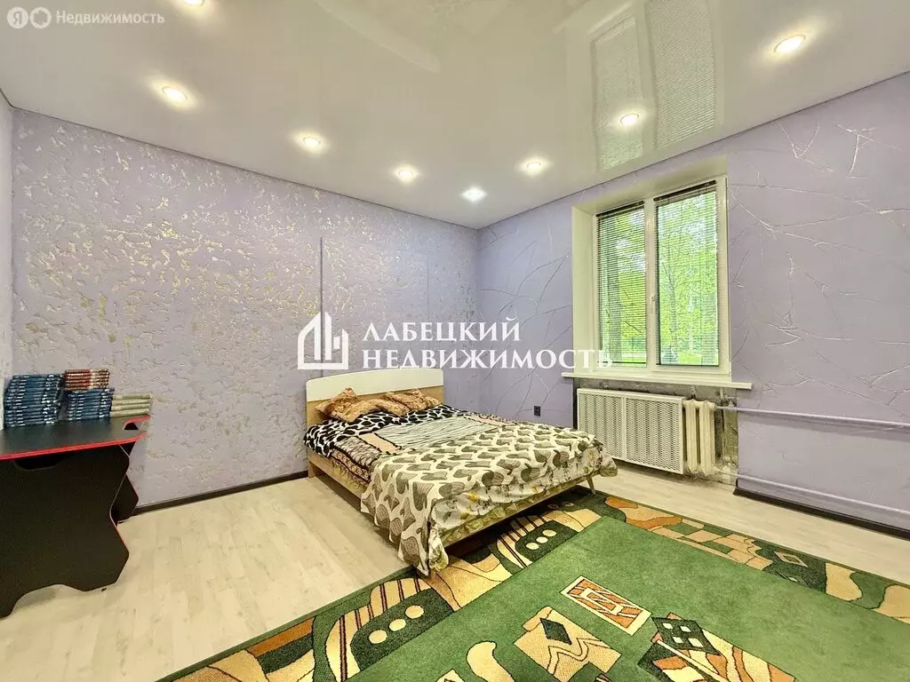 3-комнатная квартира: городской посёлок Кузьмоловский, Ленинградское ... - Фото 1