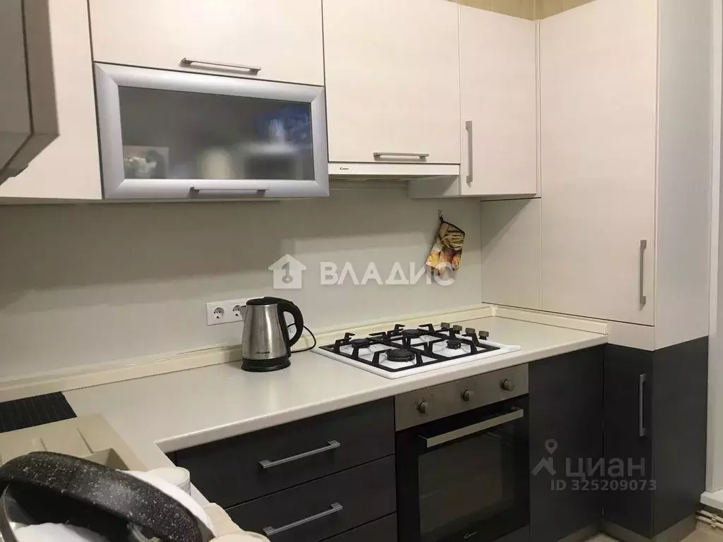 1-к кв. Белгородская область, Белгород ул. Есенина, 44а (33.7 м) - Фото 2