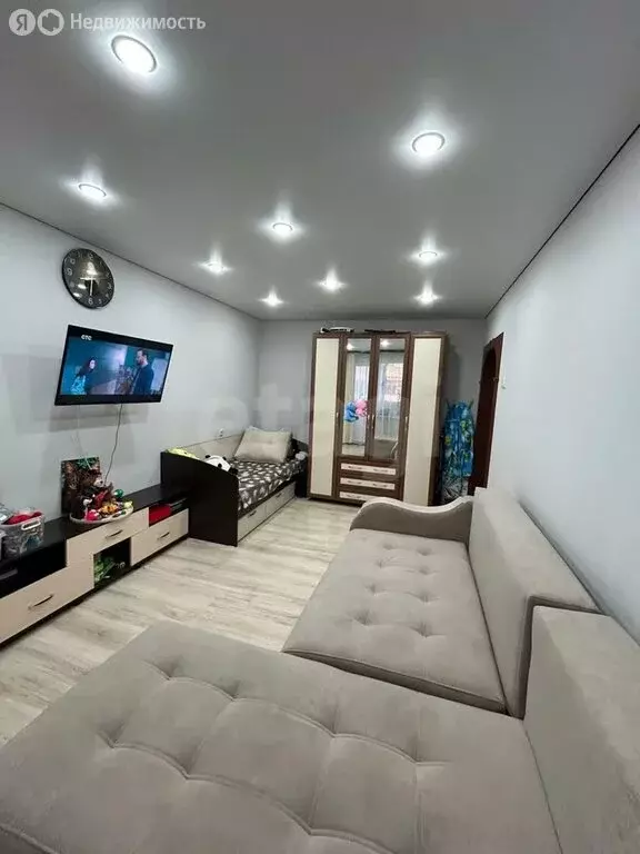 1-комнатная квартира: Тобольск, 8-й микрорайон, 10 (28.5 м) - Фото 1
