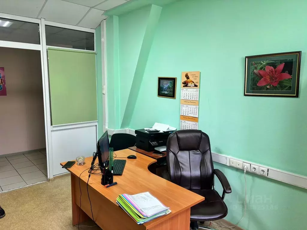 Помещение свободного назначения в Саха (Якутия), Нерюнгри ул. ... - Фото 0