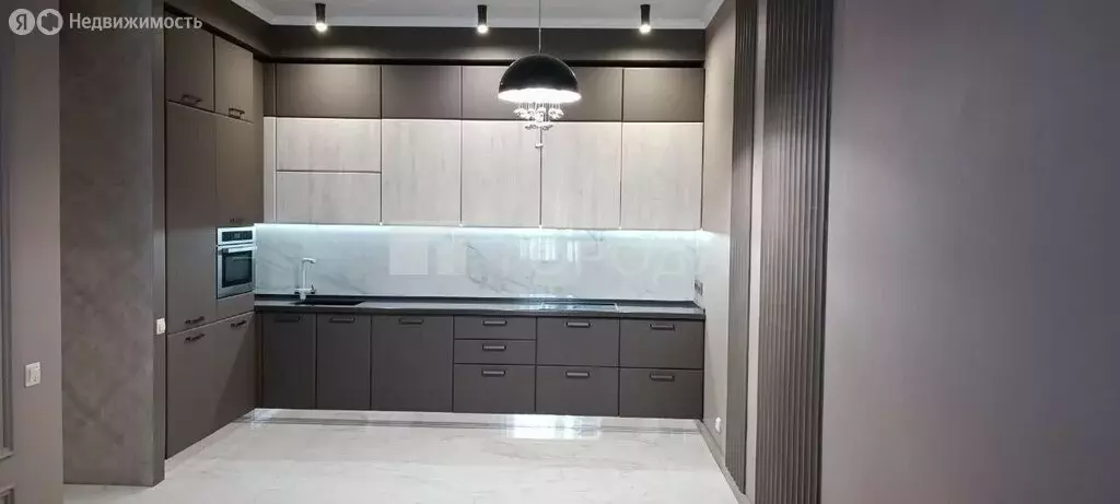 3-комнатная квартира: Барнаул, улица Мерзликина, 6А (62.4 м) - Фото 1