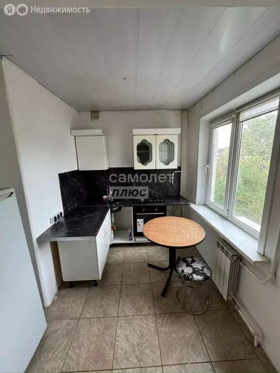 2-комнатная квартира: Астрахань, Красноармейская улица, 35 (45 м) - Фото 0