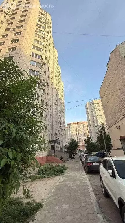 3-комнатная квартира: Воронеж, улица 60-й Армии, 26 (80 м) - Фото 2