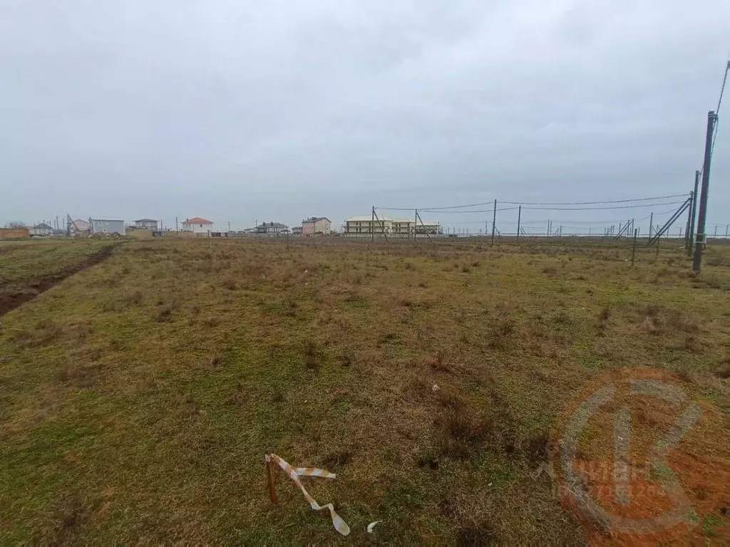 Участок в Крым, Сакский район, с. Молочное  (6.7 сот.) - Фото 2