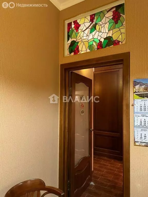 3-комнатная квартира: Санкт-Петербург, Московский район, Авиационная ... - Фото 1