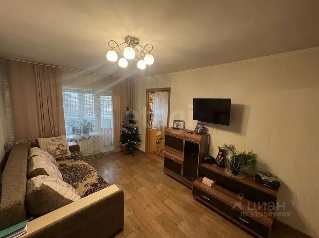 2-к кв. Красноярский край, Красноярск Коломенская ул., 19 (46.0 м) - Фото 1