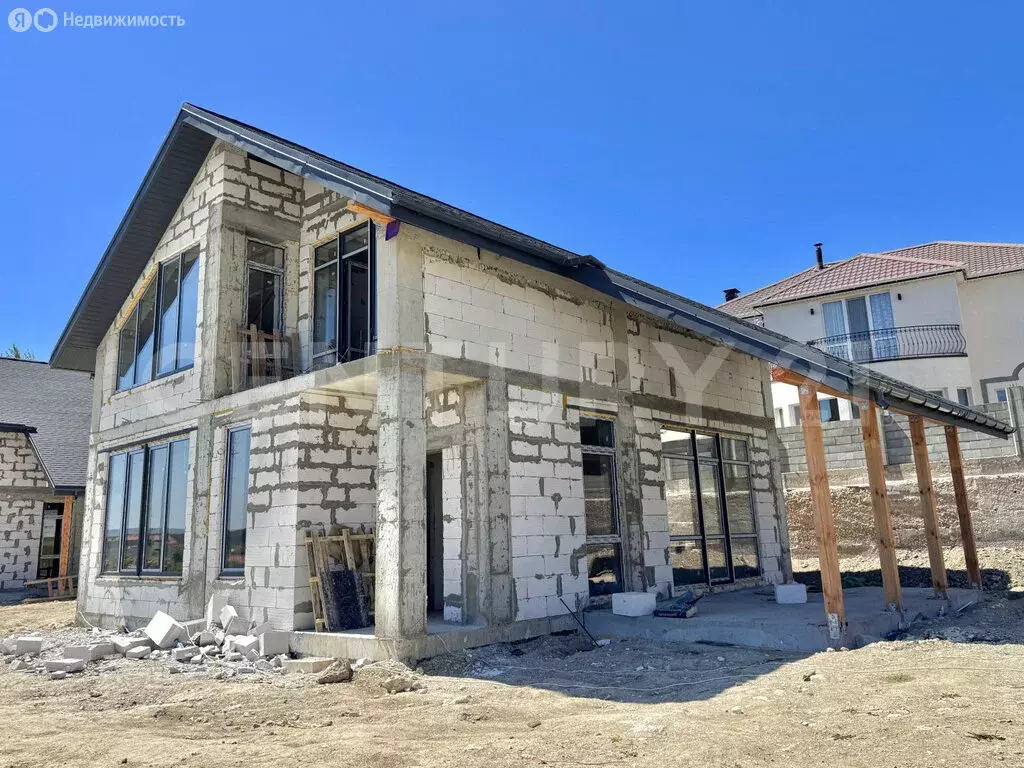 Дом в Севастополь, Ромашковая улица, 46 (226.3 м) - Фото 1