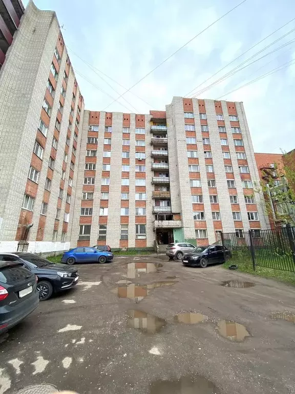 Комната 17 м в 8-к., 6/9 эт. - Фото 0