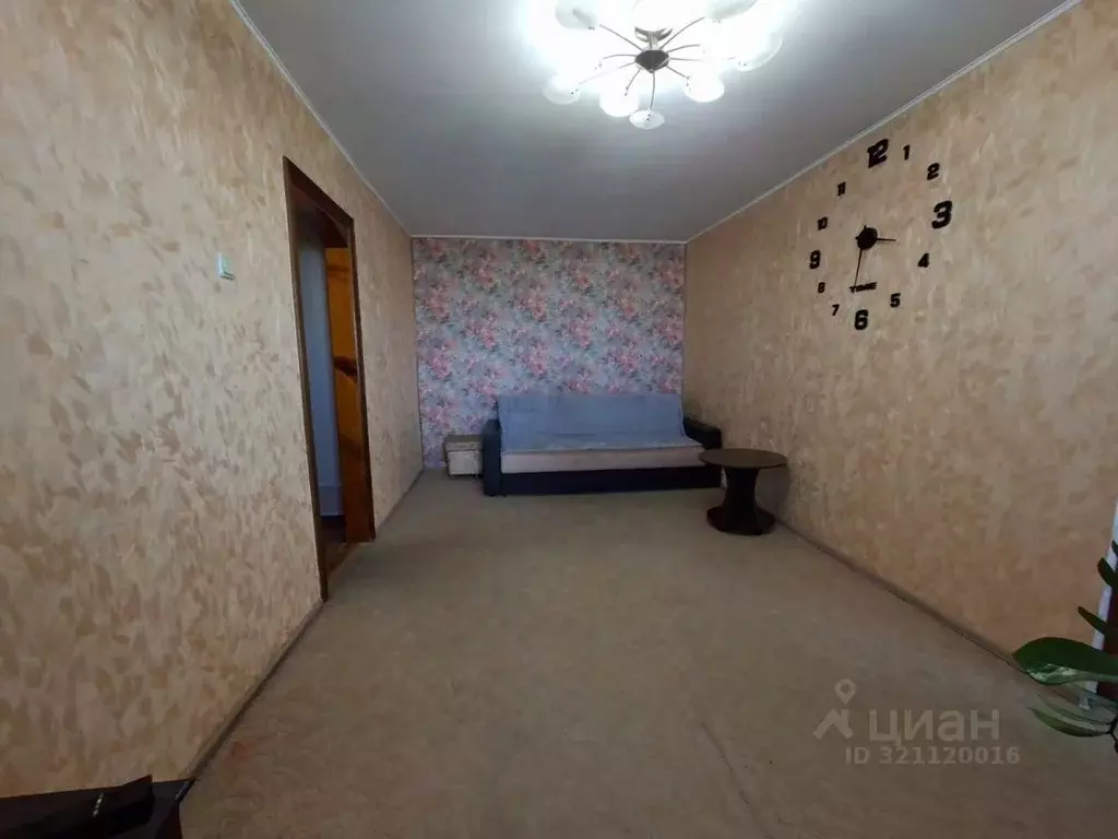 3-к кв. Кемеровская область, Новокузнецк ул. 40 лет Победы, 7 (56.2 м) - Фото 1