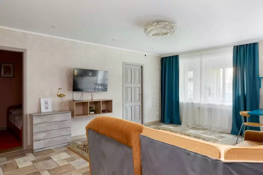 2-к кв. Татарстан, Казань Габдуллы Тукая ул., 65а (55.0 м) - Фото 1