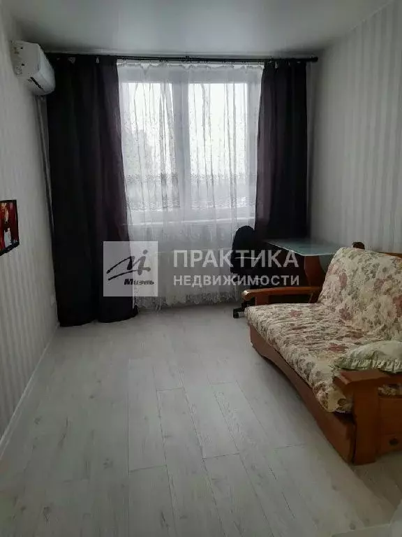 Продается 1-комнатная квартира - Фото 1