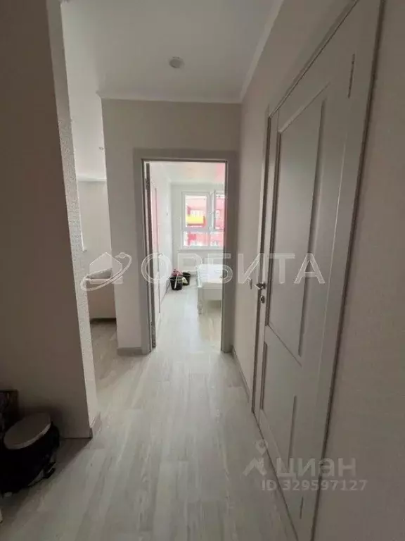 1-к кв. Тюменская область, Тюмень Рощино мкр, ул. Александра ... - Фото 2