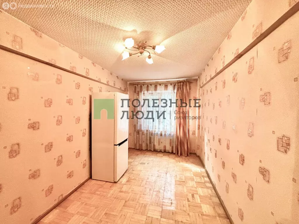 3-комнатная квартира: Ижевск, улица имени Татьяны Барамзиной, 16 (58.1 ... - Фото 0