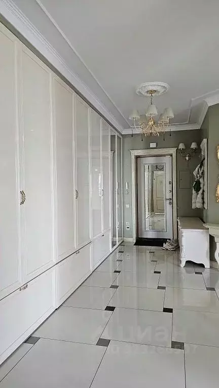 3-к кв. Красноярский край, Красноярск ул. Авиаторов, 41 (88.0 м) - Фото 2