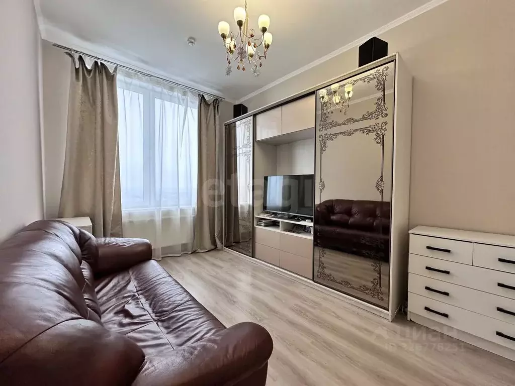 2-к кв. Санкт-Петербург пос. Парголово, Заречная ул., 15к1 (49.8 м) - Фото 1