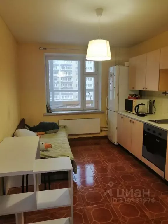 2-к кв. Тюменская область, Тюмень ул. Ю.-Р.Г. Эрвье, 14к2 (55.9 м) - Фото 0