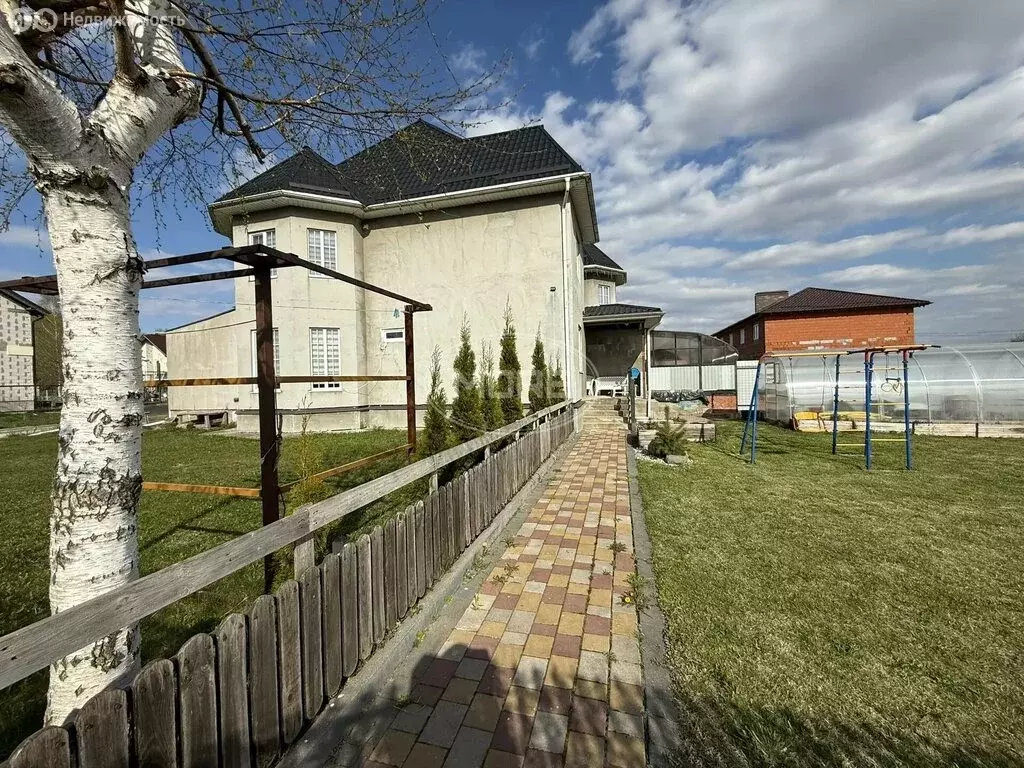 Дом в посёлок Константиновка, Железнодорожная улица, 42 (105 м) - Фото 1