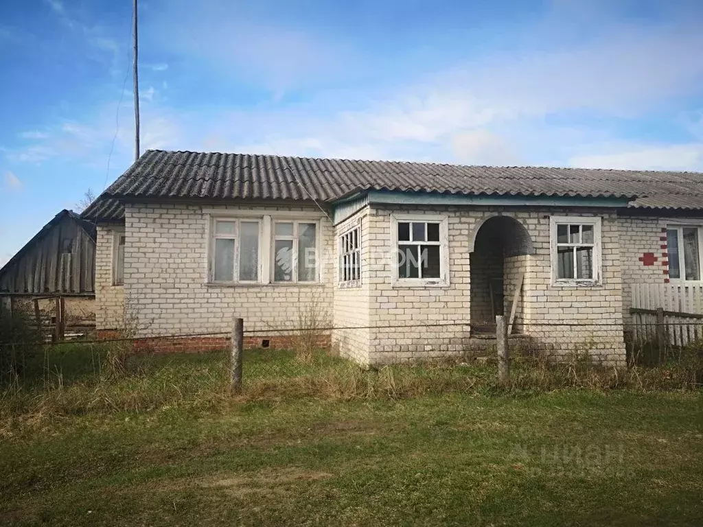 Дом в Брянская область, Дятьковское городское поселение, д. Псурь  (60 ... - Фото 1