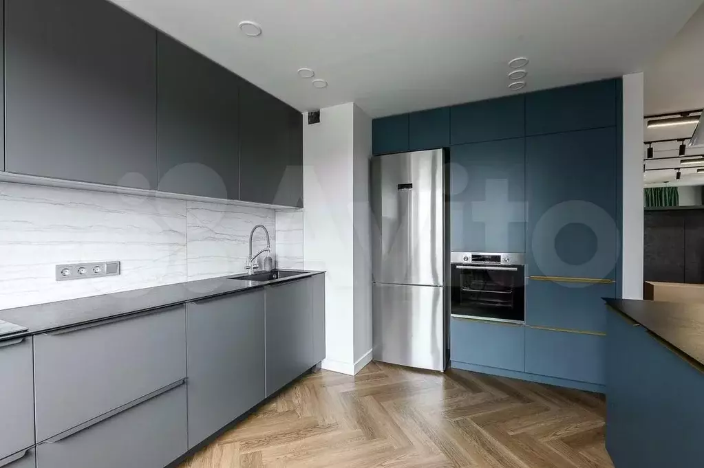 3-к. квартира, 110 м, 15/33 эт. - Фото 0