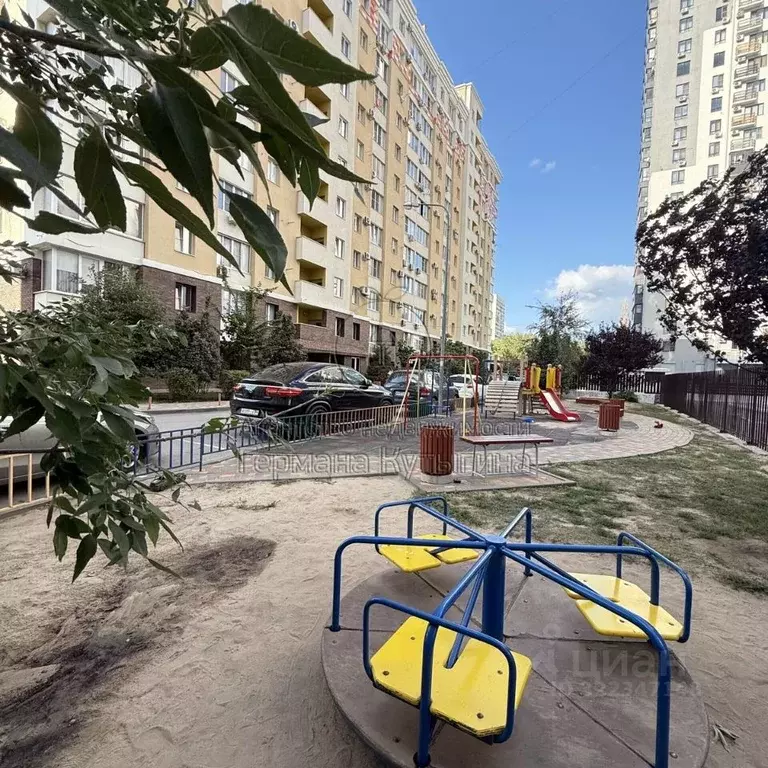 1-к кв. Волгоградская область, Волгоград ул. Пархоменко, 8 (42.1 м) - Фото 1