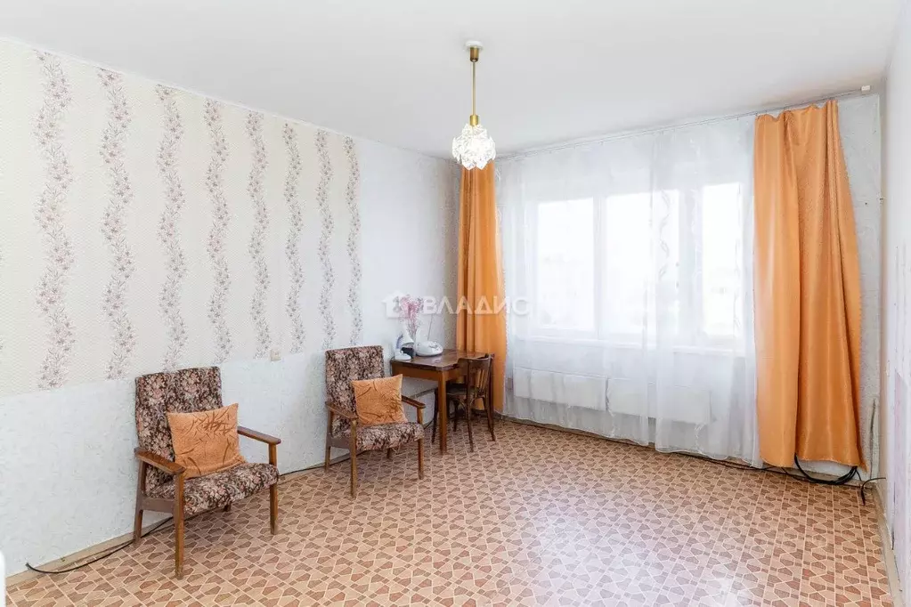 3-к кв. Владимирская область, Ковров ул. Зои Космодемьянской, 1/8 ... - Фото 0