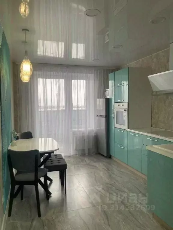 1-к кв. Псковская область, Псков ул. Ижорского Батальона, 17 (40.0 м) - Фото 0