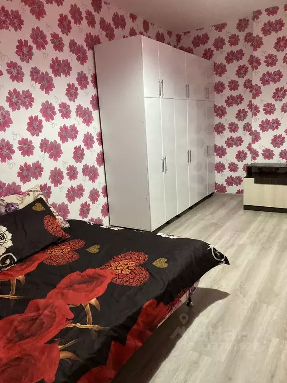 3-к кв. Ямало-Ненецкий АО, Салехард ул. Зои Космодемьянской, 68 (45.0 ... - Фото 1