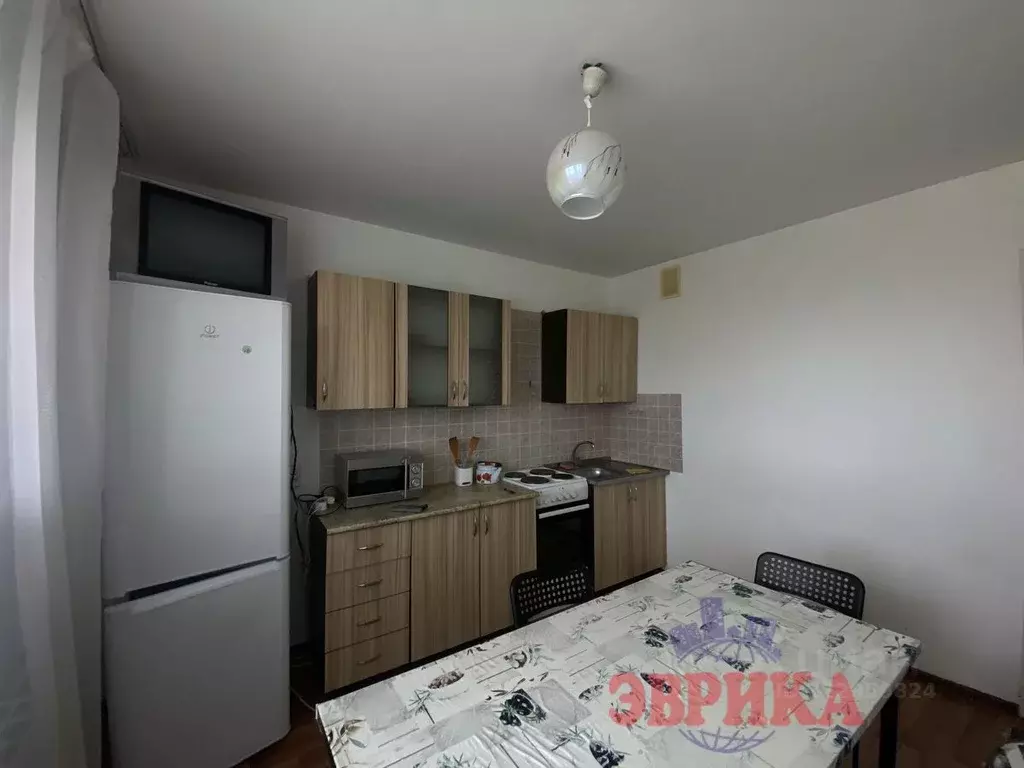 2-к кв. Краснодарский край, Крымск Надежда мкр, ул. Надежды (62.0 м) - Фото 2