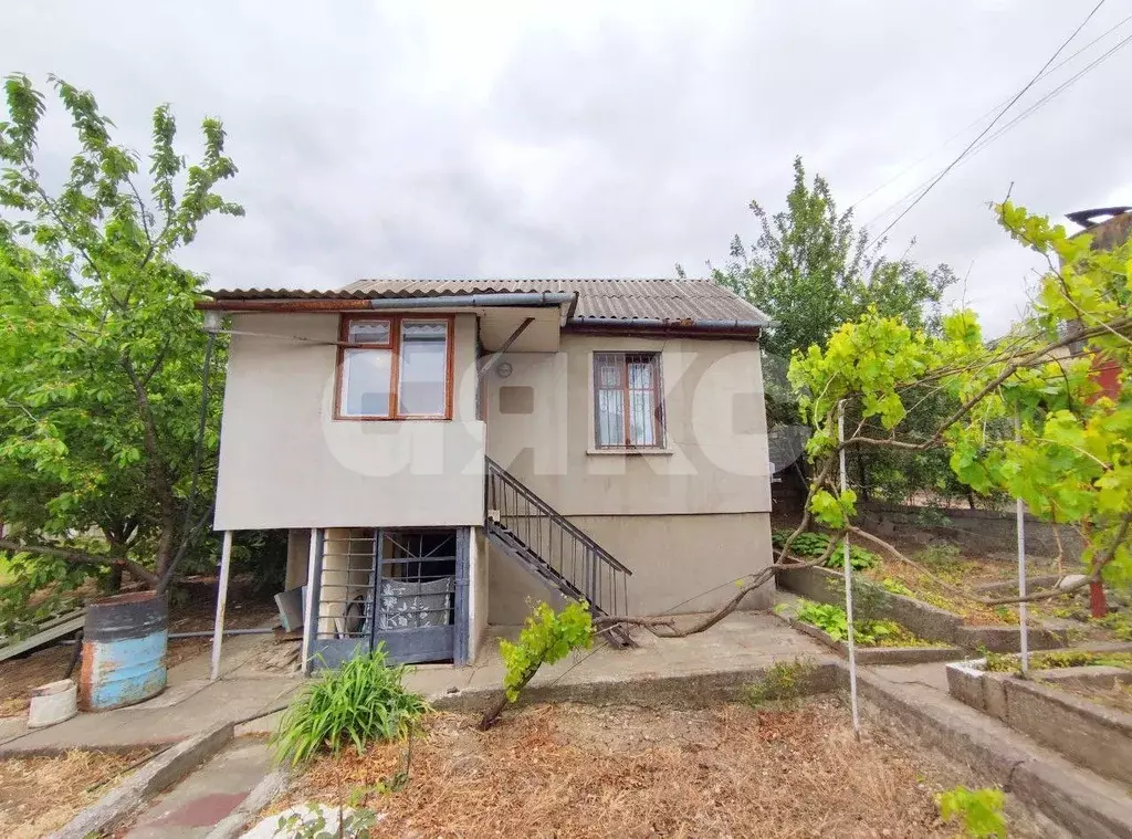 Дом в Крым, Симферопольский район, Перовское с/пос, Заря СПК ул. ... - Фото 1