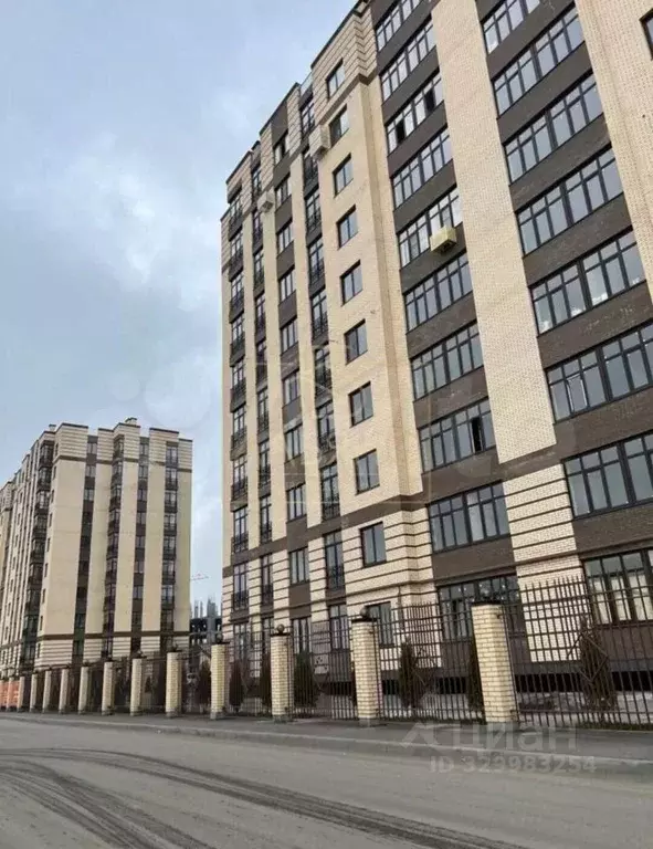 2-к кв. Северная Осетия, Владикавказ ул. Астана Кесаева, 44Вк4 (63.5 ... - Фото 1