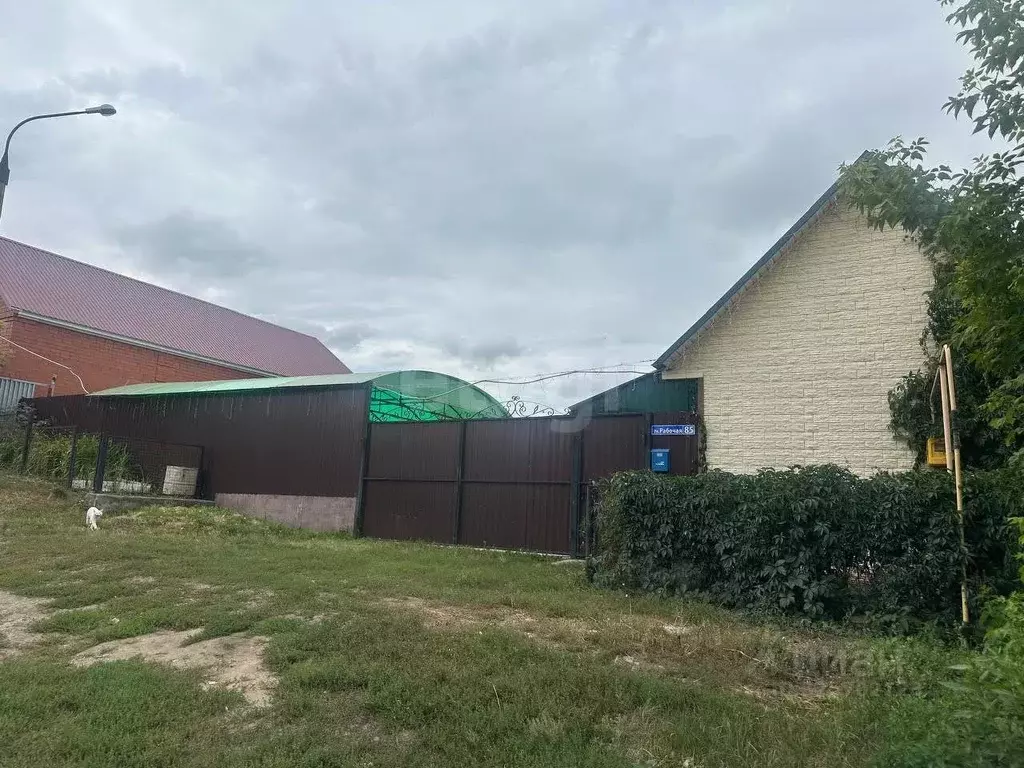 Дом в Челябинская область, Троицк Рабочая ул., 87 (23 м) - Фото 1