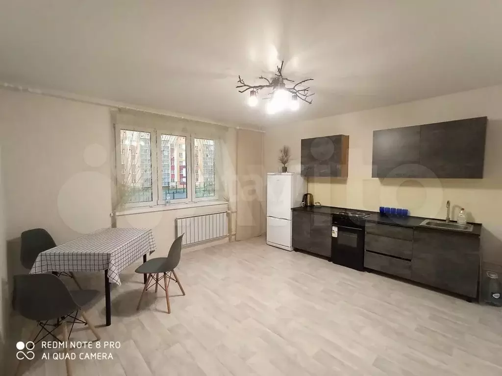 2-к. квартира, 63 м, 2/5 эт. - Фото 1