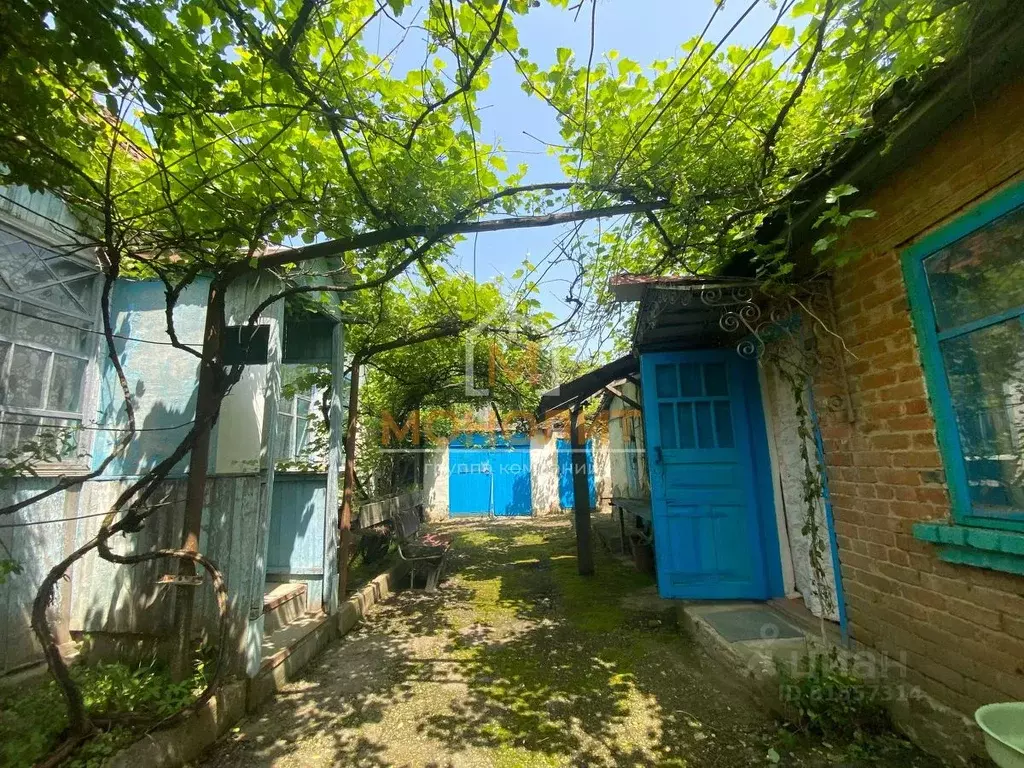 Участок в Краснодарский край, Горячий Ключ ул. Черняховского (6.5 ... - Фото 0