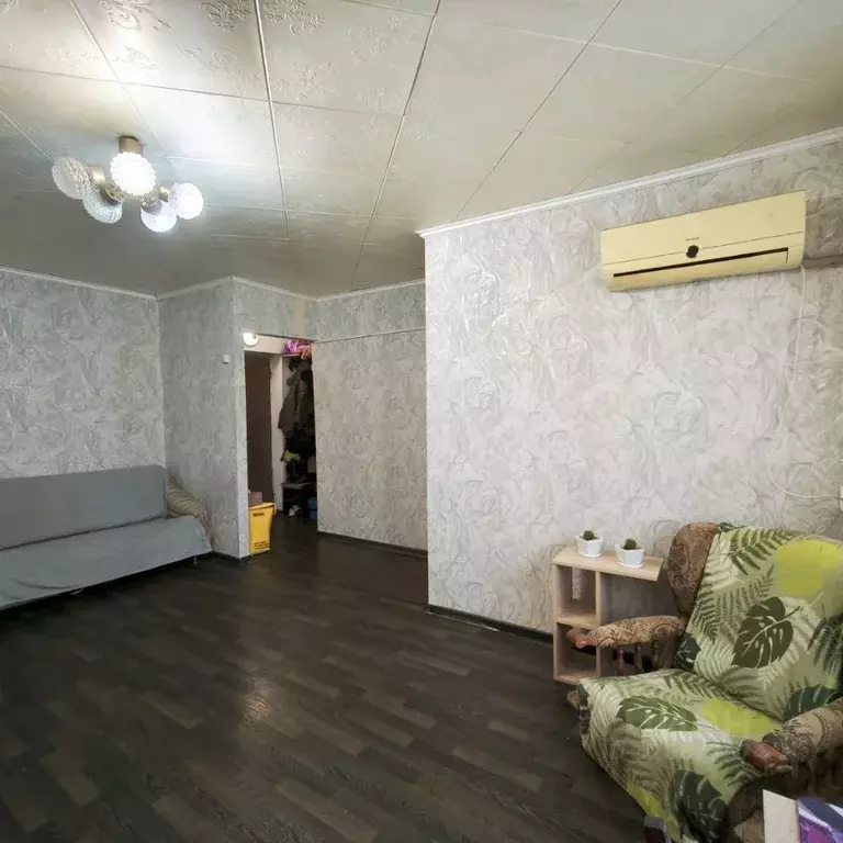 2-к кв. Волгоградская область, Волгоград Казахская ул., 1/3 (42.8 м) - Фото 1