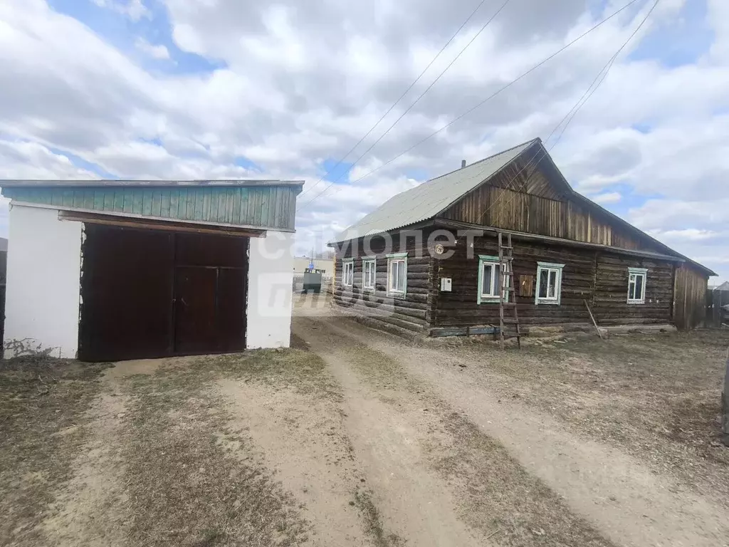 Дом в Забайкальский край, Агинское пгт ул. Чапаева, 26А (63 м) - Фото 1