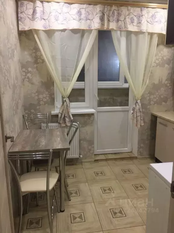 1-к кв. Адыгея, Тахтамукайский район, Старобжегокайское с/пос, Новая ... - Фото 1