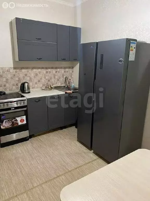 2-комнатная квартира: Горно-Алтайск, улица Петра Сухова, 12 (78.3 м) - Фото 1