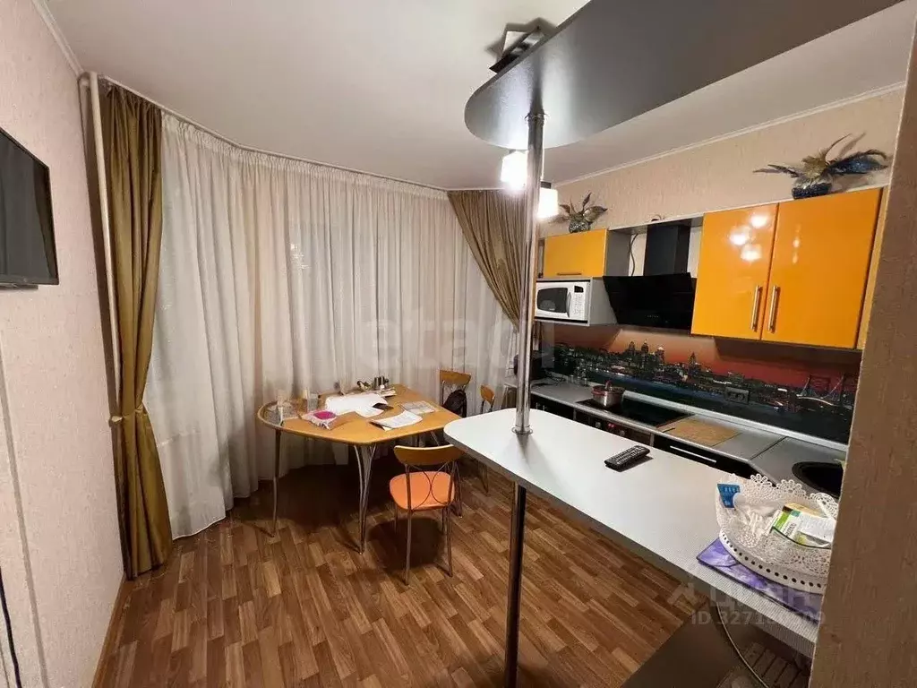 2-к кв. Курская область, Курск просп. Вячеслава Клыкова, 75 (56.0 м) - Фото 1