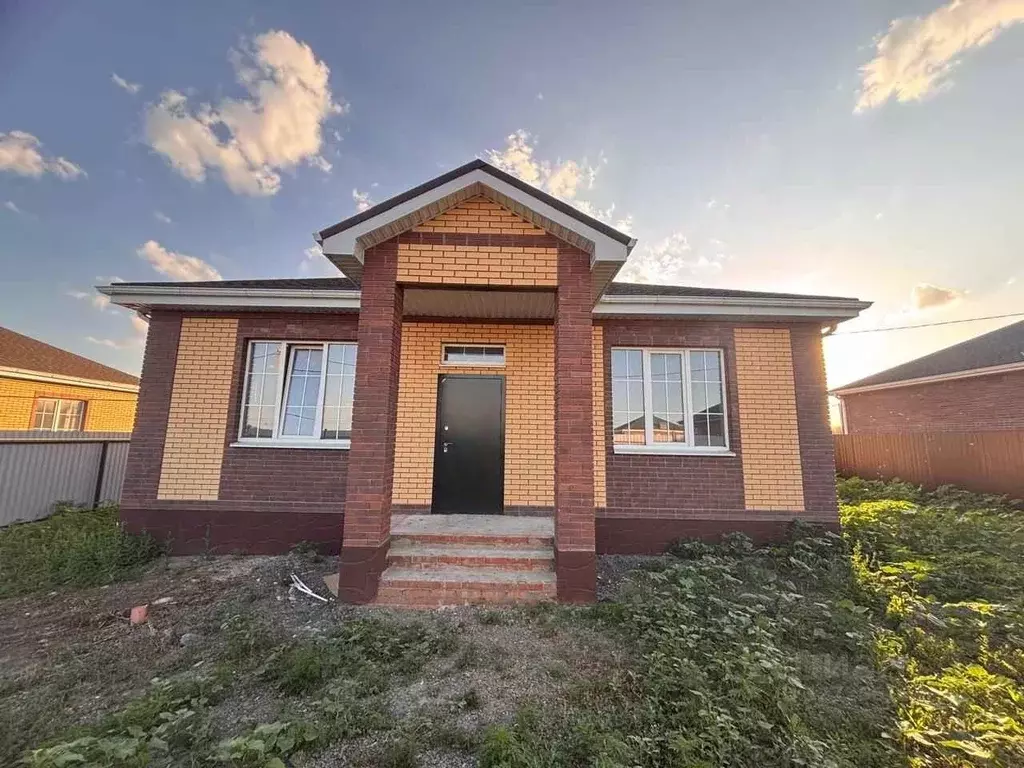 Дом в Ростовская область, Неклиновский район, с. Новобессергеневка ул. ... - Фото 1