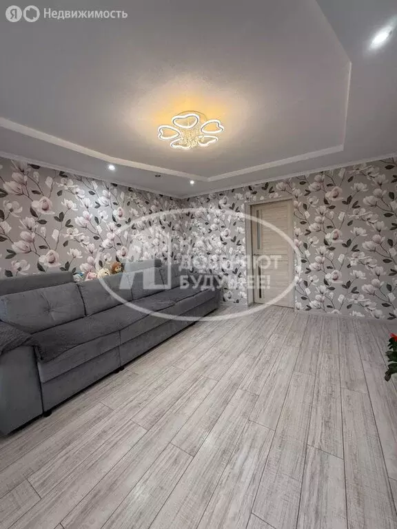 1-комнатная квартира: Кунгур, улица Газеты Искра, 6 (32.3 м) - Фото 1