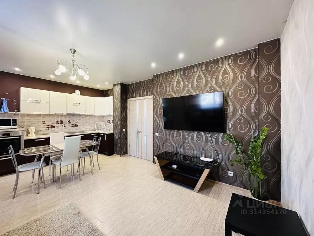 3-к кв. Иркутская область, Иркутск ул. Красноказачья, 21 (90.0 м) - Фото 0