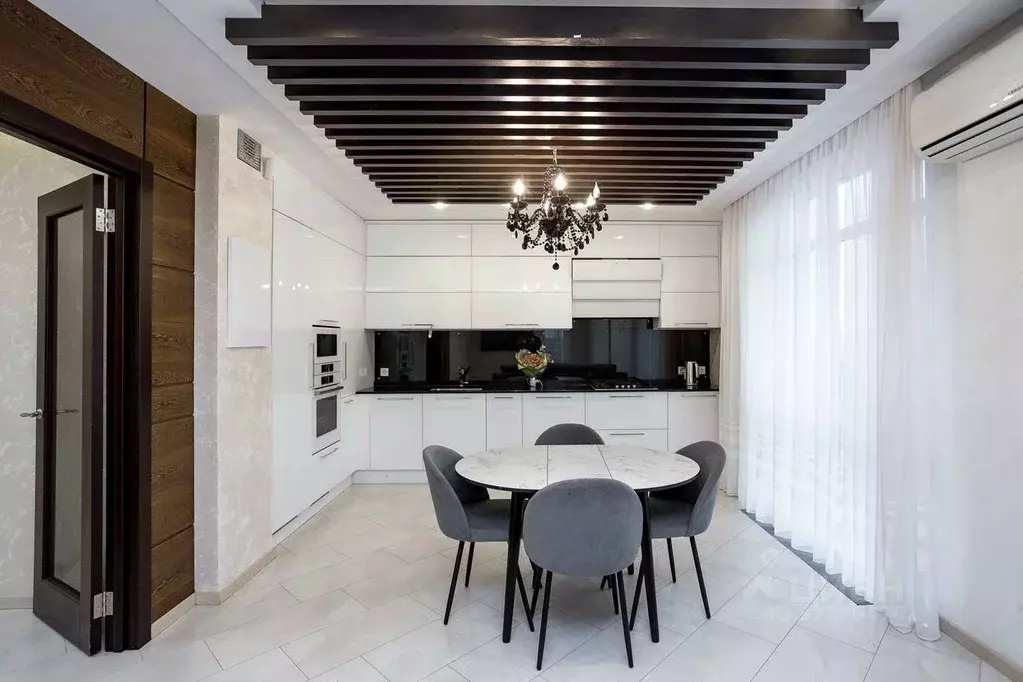 2-к кв. Ленинградская область, Гатчина ул. Урицкого, 31 (106.0 м) - Фото 2