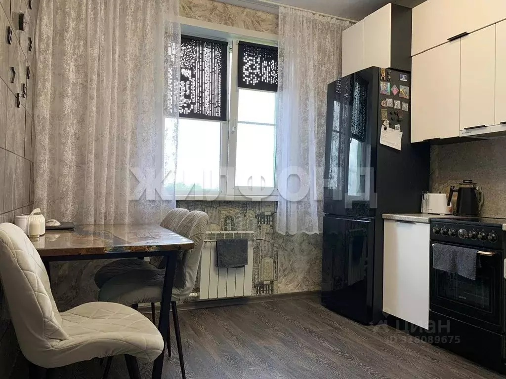 2-к кв. Новосибирская область, Новосибирский район, с. Криводановка ... - Фото 0