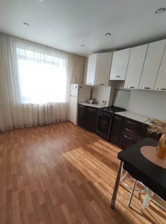 1-к кв. Пензенская область, Пенза ул. Кижеватова, 10 (39.0 м) - Фото 2